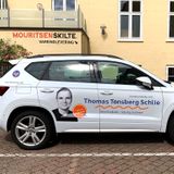 Valgreklame til bil med Thomas Tonsberg Schlie fra Venstre